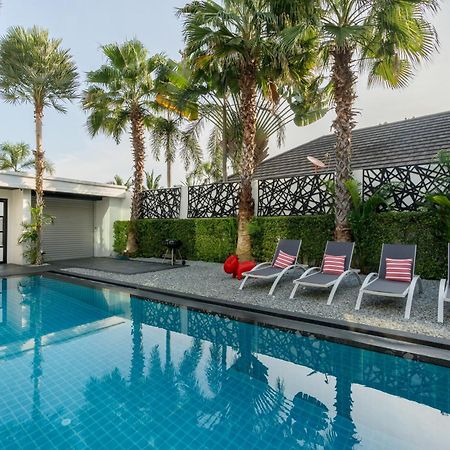 Premium Pool Villa Pattaya Praia de Jomtien Exterior foto