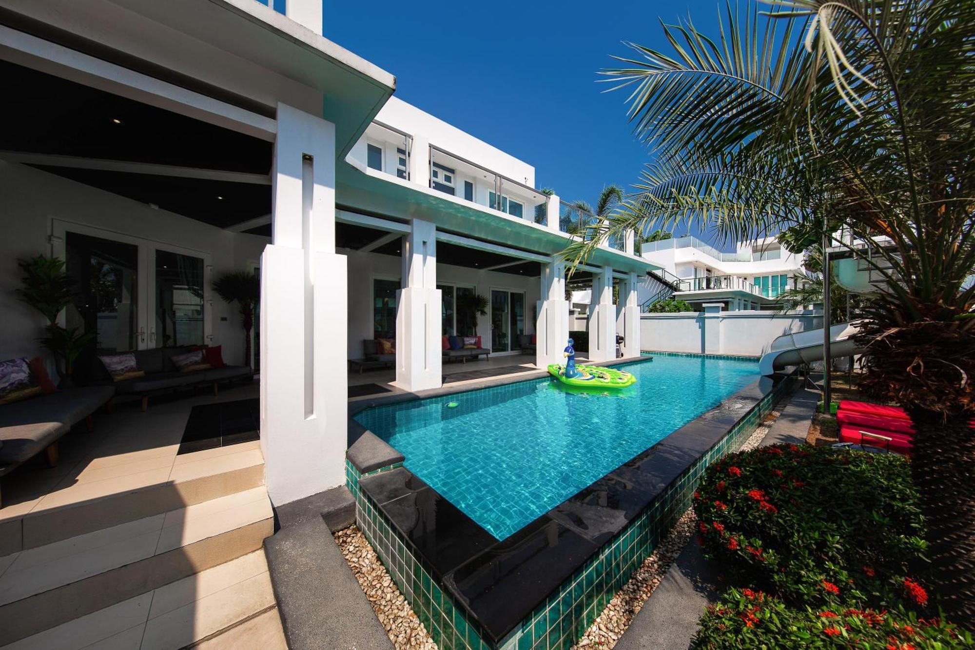 Premium Pool Villa Pattaya Praia de Jomtien Exterior foto