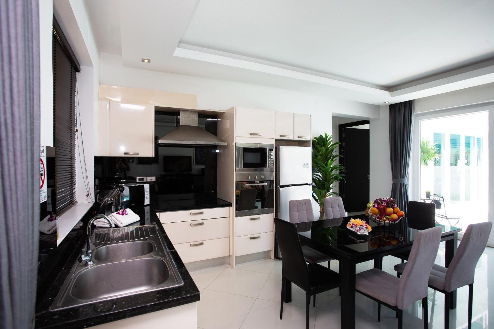 Premium Pool Villa Pattaya Praia de Jomtien Exterior foto