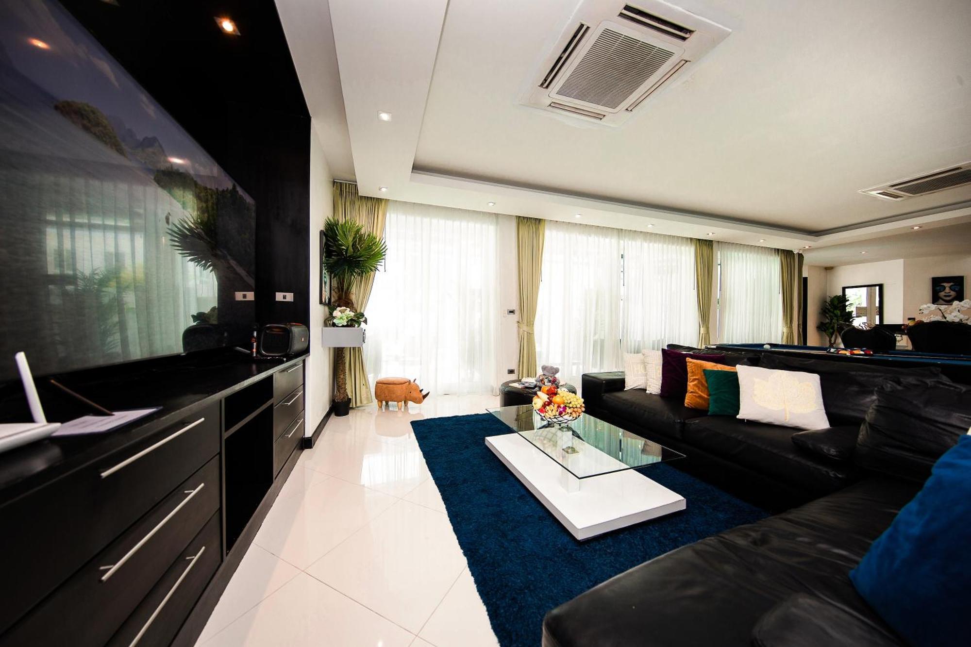 Premium Pool Villa Pattaya Praia de Jomtien Quarto foto