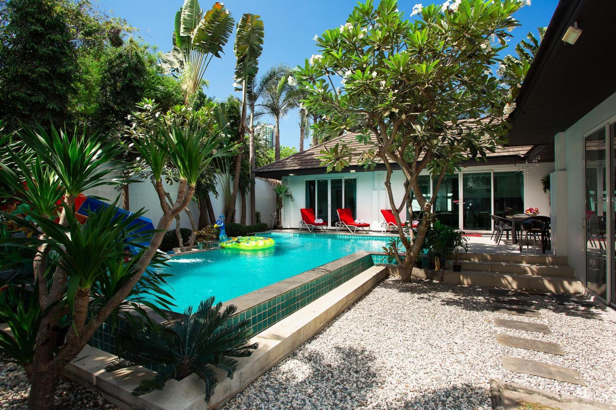 Premium Pool Villa Pattaya Praia de Jomtien Quarto foto