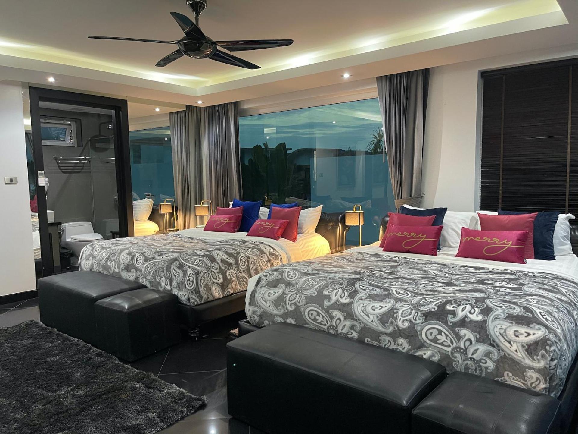 Premium Pool Villa Pattaya Praia de Jomtien Quarto foto