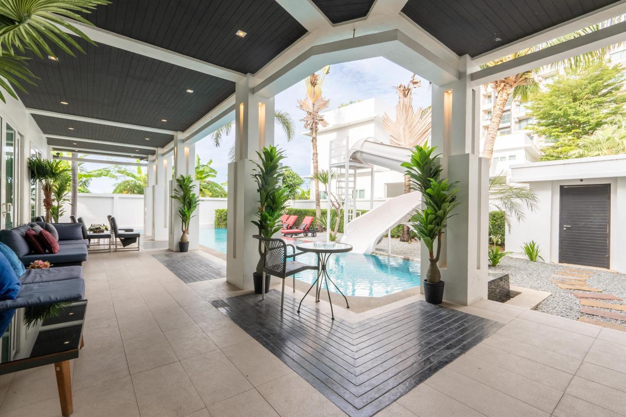 Premium Pool Villa Pattaya Praia de Jomtien Exterior foto